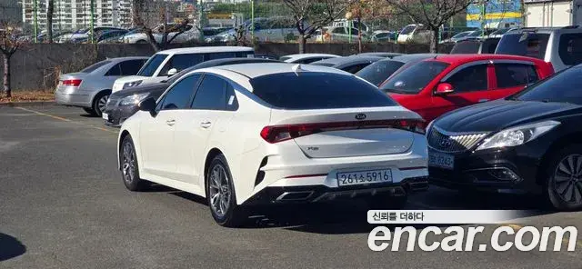Kia K5 2020 — Şəkil 14/20