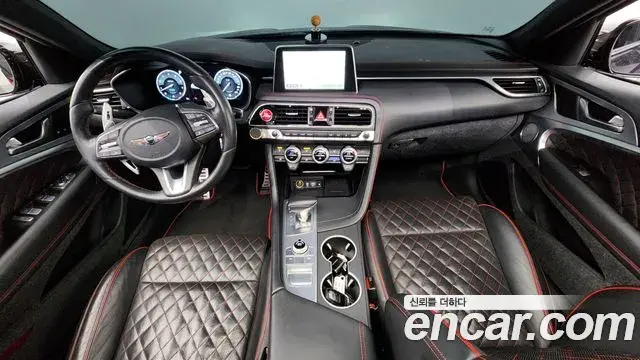 Genesis G70 2019 — Şəkil 13/20