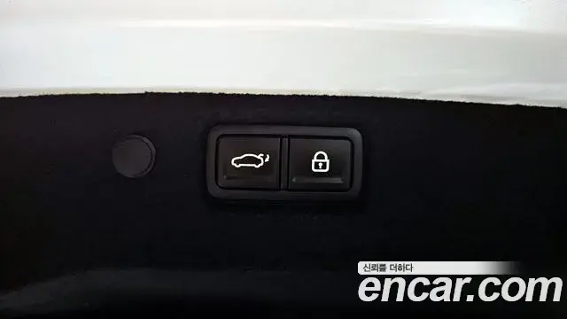 Kia K5 2024 — ფოტო 16/20
