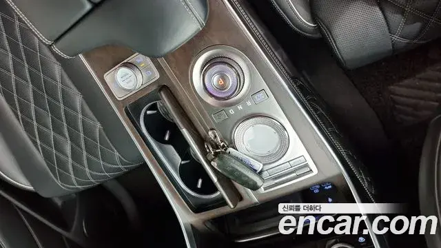Genesis GV80 2020 — ფოტო 1/20