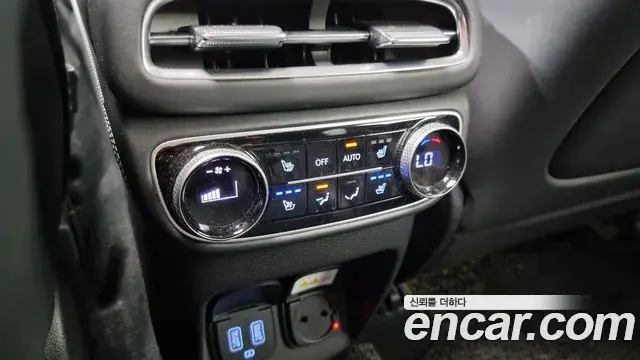 Genesis GV80 2020 — ფოტო 4/20