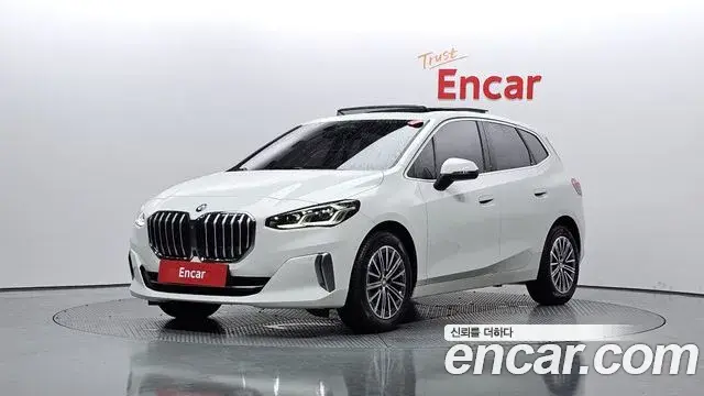 BMW 2 Series Active Tourer 2024 — ფოტო 16/20
