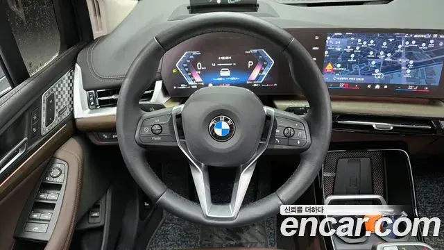 BMW 2 Series Active Tourer 2024 — ფოტო 2/20