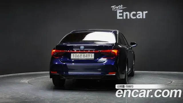 Toyota Avalon 2021 — Photo 4/20