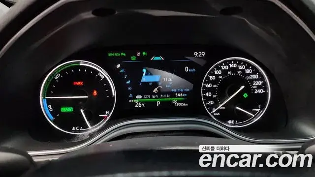 Toyota Avalon 2021 — Photo 8/20