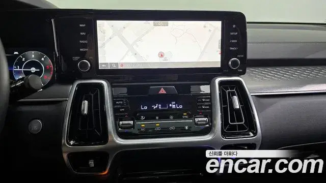Kia Sorento 2020 — Photo 8/20