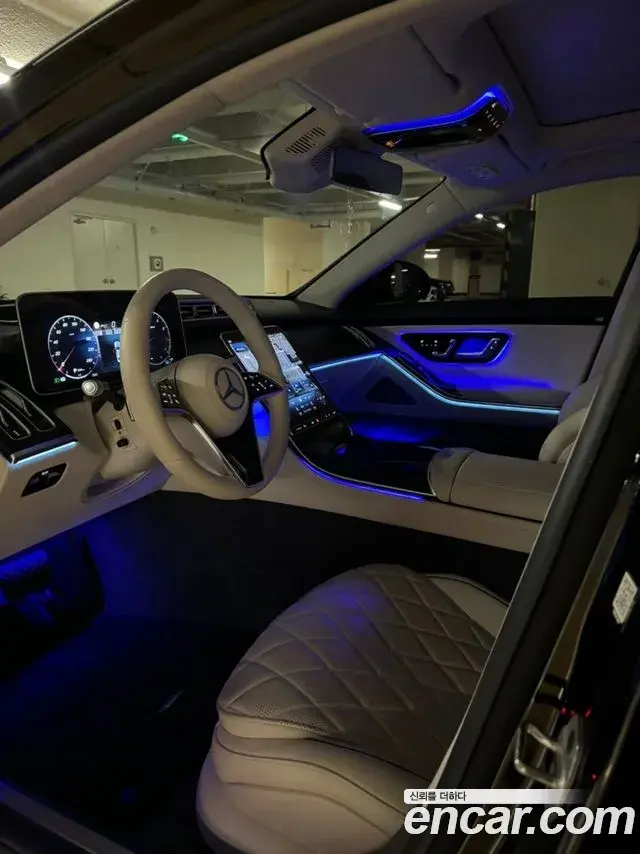 Mercedes-Benz S-Class 2023 — Фото 4/6