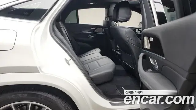 Mercedes-Benz GLE-Class 2023 — Фото 12/20