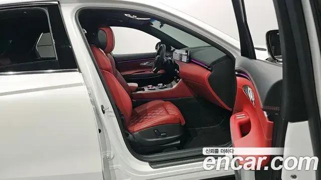 Genesis GV70 2024 — Şəkil 13/20
