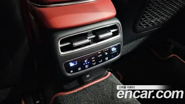 Genesis GV70 2024 — Şəkil 3/20