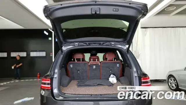 Genesis GV80 2023 — Photo 15/20