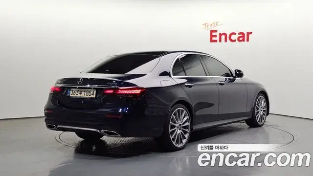 Mercedes-Benz E-Class 2020 — Şəkil 16/20