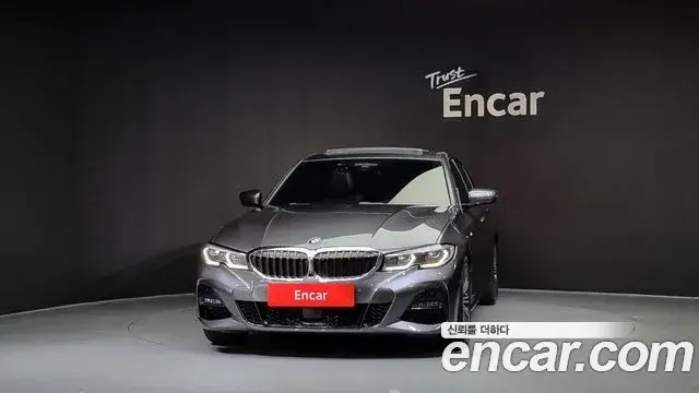 BMW 3 Series 2020 — ფოტო 13/20