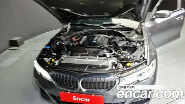 BMW 3 Series 2020 — ფოტო 11/20