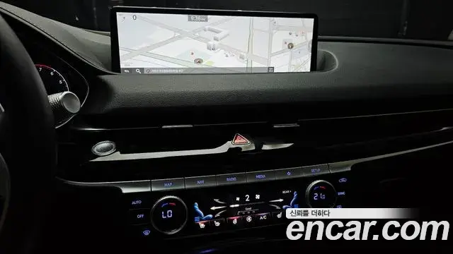 Genesis G80 2021 — ფოტო 13/20