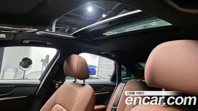 Audi A6 2023 — Photo 6/20