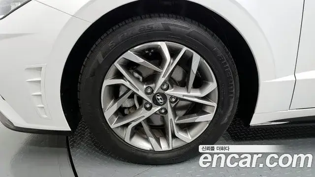 Hyundai Sonata Hybrid 2021 — Şəkil 11/20