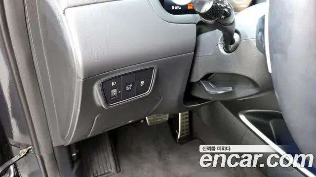 Hyundai Tucson Hybrid 2020 — ფოტო 17/20