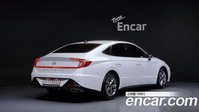 Hyundai Sonata Hybrid 2020 — Şəkil 9/20