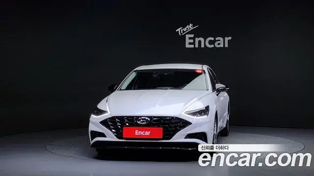 Hyundai Sonata Hybrid 2020 — Şəkil 19/20