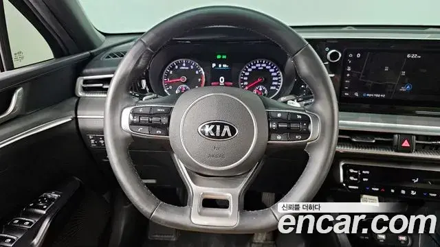 Kia K5 2020 — Şəkil 8/20