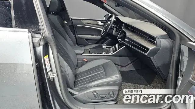 Audi A7 2021 — Şəkil 19/20