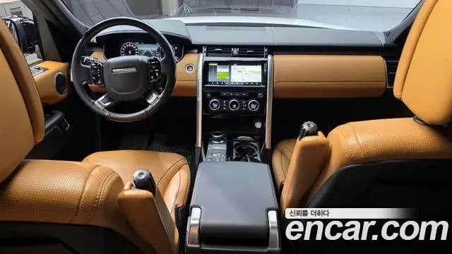 Land Rover Discovery 5 2019 — Photo 5/20