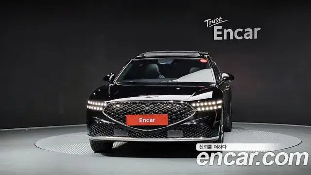 Genesis G90 2022 — Photo 13/20
