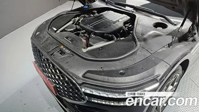 Genesis G90 2022 — Photo 2/20