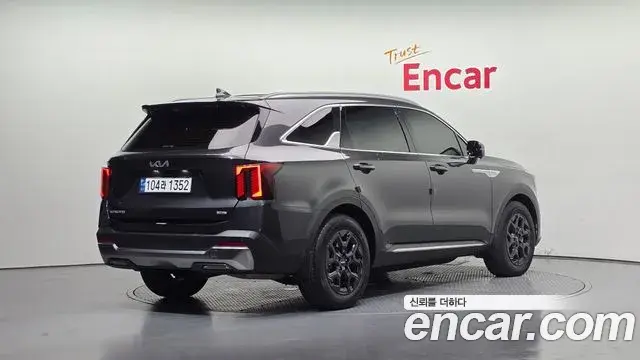 Kia Sorento 2023 — ფოტო 13/20