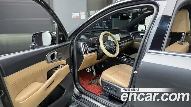 Kia Sorento 2023 — ფოტო 6/20