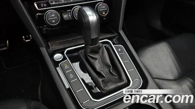 Volkswagen Arteon 2020 — Photo 4/20