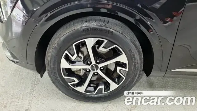 Kia Sportage 2021 — Şəkil 16/18