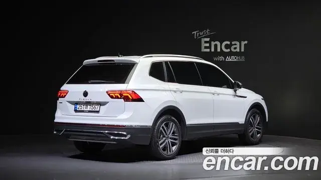 Volkswagen Tiguan Allspace 2022 — Şəkil 19/20