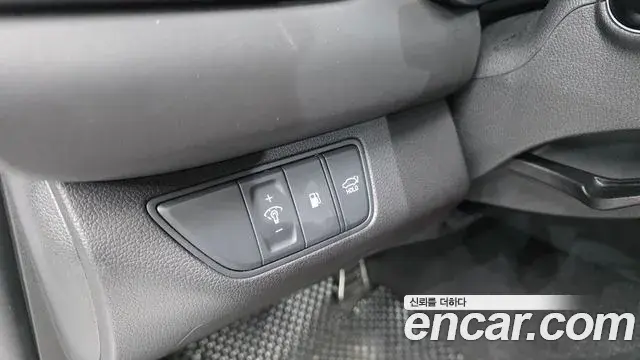 Genesis G70 2023 — Photo 14/20