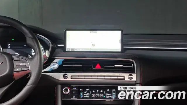 Genesis G70 2023 — Photo 13/20