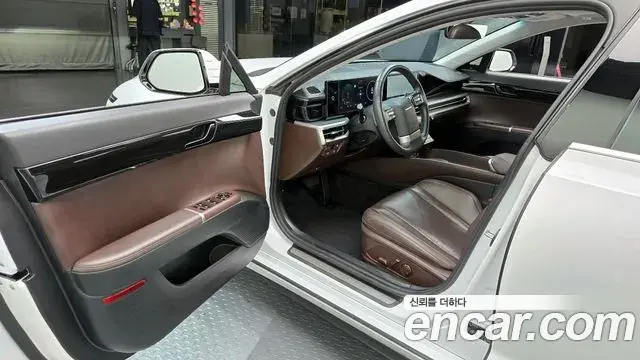Hyundai Grandeur 2023 — Фото 11/20