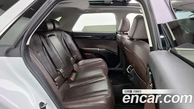 Hyundai Grandeur 2023 — Фото 12/20