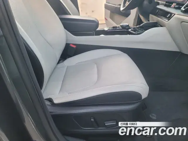 Kia Sportage 2022 — Şəkil 14/20