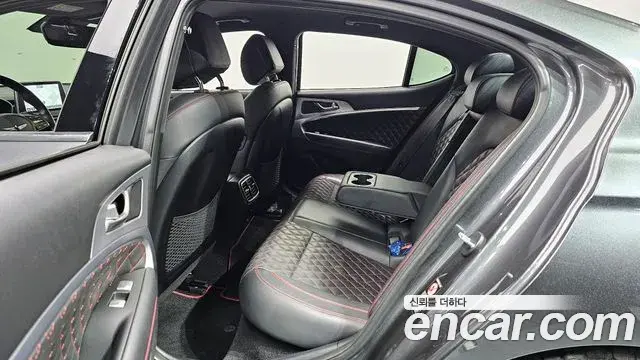 Genesis G70 2018 — Şəkil 18/20