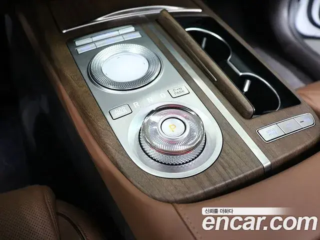 Genesis G80 2022 — Şəkil 14/20