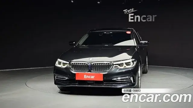 BMW 5 Series 2020 — Photo 20/20
