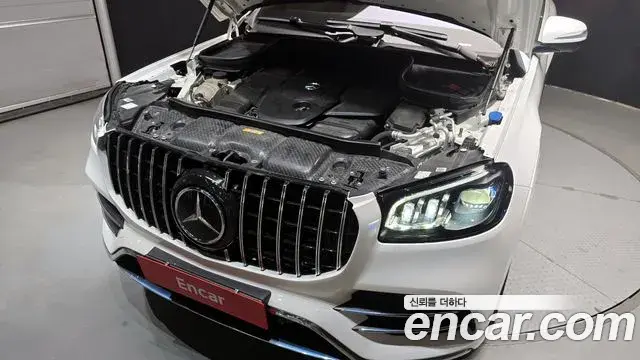 Mercedes-Benz GLS-Class 2022 — Фото 5/20