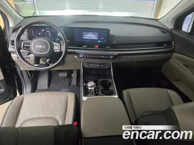 Kia Carnival 2024 — Photo 5/19