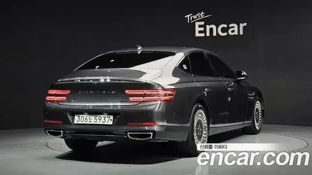 Genesis G80 2020 — Photo 15/20