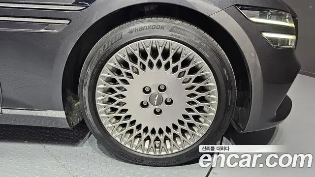 Genesis G80 2020 — Photo 4/20