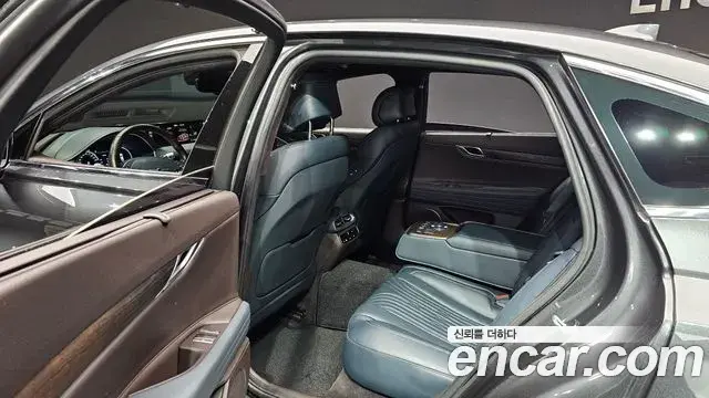 Genesis G80 2020 — Photo 18/20