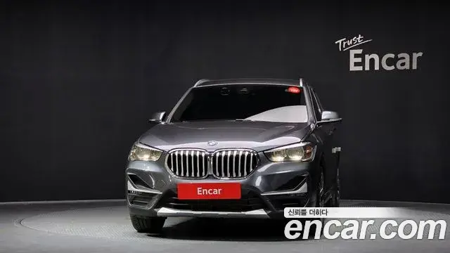 BMW X1 2022 — Photo 10/20