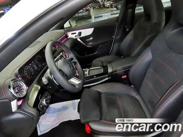 Mercedes-Benz CLA-Class 2025 — Şəkil 11/20
