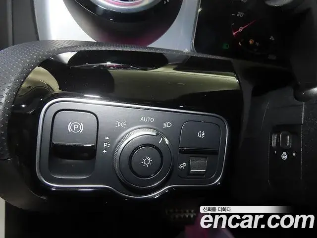 Mercedes-Benz CLA-Class 2025 — Şəkil 15/20